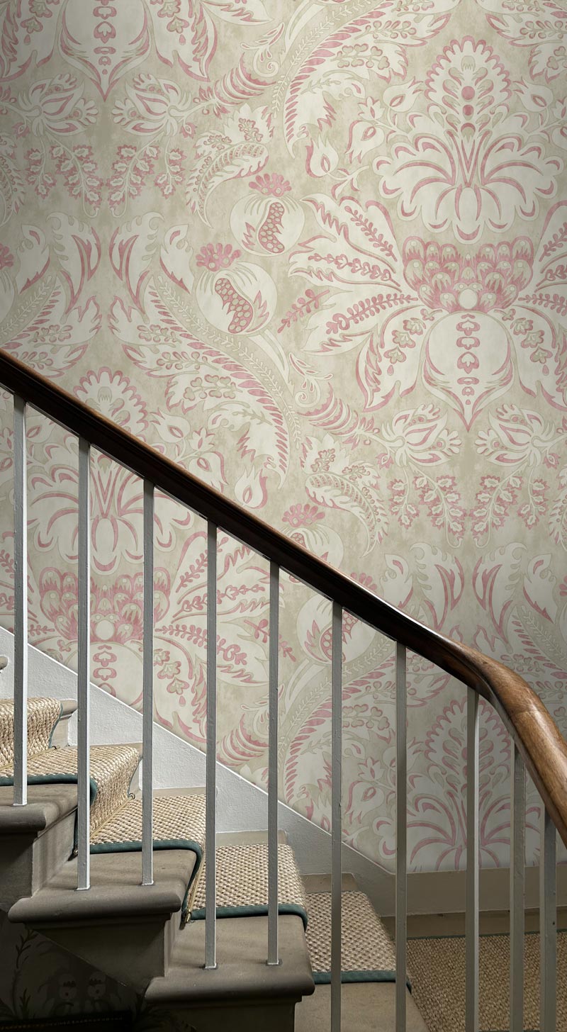 Damaskus Pink Wallpaper Sample