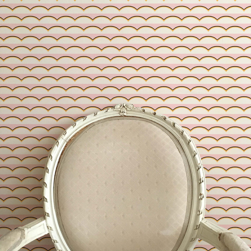 Scallops Pink Wallpaper