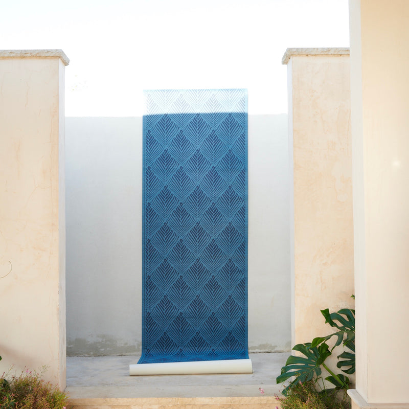 Bahia Grasscloth Midnight/Blue Wallpaper